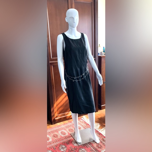Black shiny linen midi prom party dress sleeveless silver metal chain belt US 10 - Picture 3 of 16
